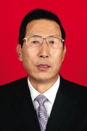 泽仁本村新任领导，引领繁荣进步的先锋